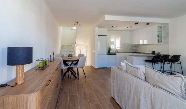 Resale - Townhouse - Torrevieja - Los Frutales