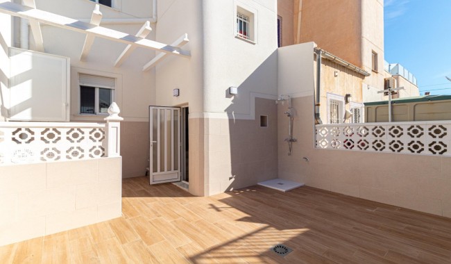 Resale - Townhouse - Torrevieja - Los Frutales