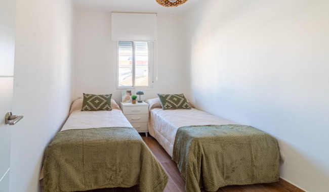 Resale - Townhouse - Torrevieja - Los Frutales