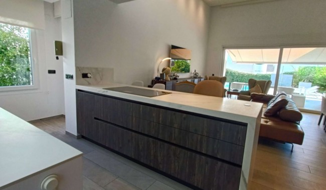 Resale - Villa - Algorfa - La Finca golf