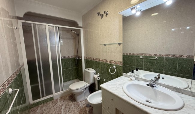 Resale - Apartment - Torrevieja - Playa del cura