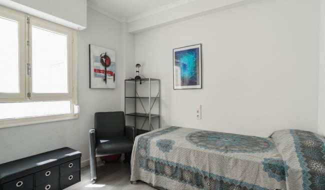 Resale - Apartment - Guardamar - Centro